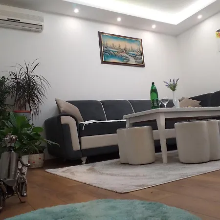 Trosoban Sarajevo, Ilidza Centar