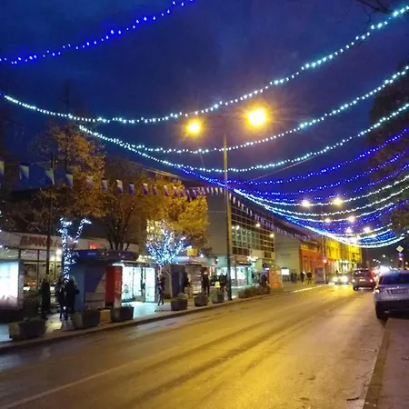 Trosoban Sarajevo, Ilidza Centar Apartmán *