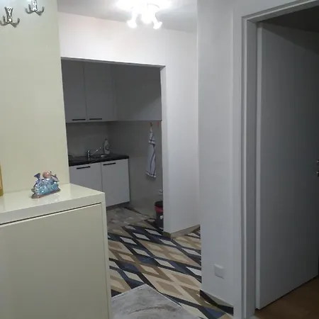 Trosoban Sarajevo, Ilidza Centar *