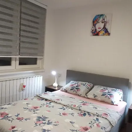 Trosoban Sarajevo, Ilidza Centar Apartmán