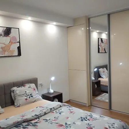 Trosoban Sarajevo, Ilidza Centar