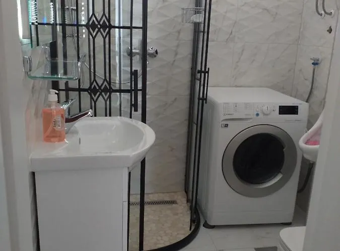 Trosoban Sarajevo, Ilidza Centar *