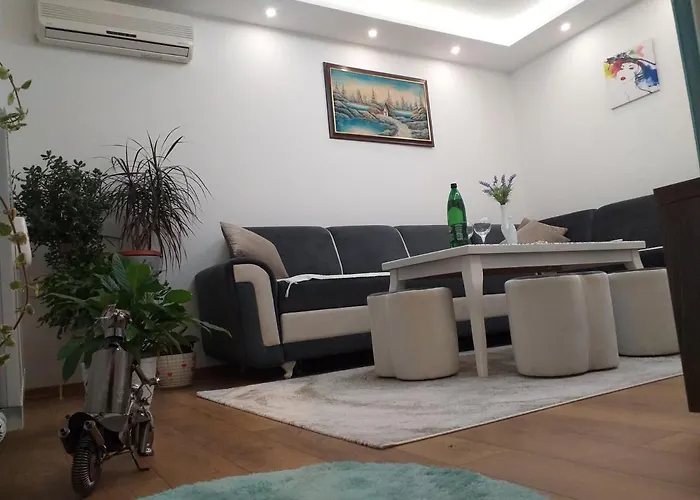 Trosoban Sarajevo, Ilidza Centar