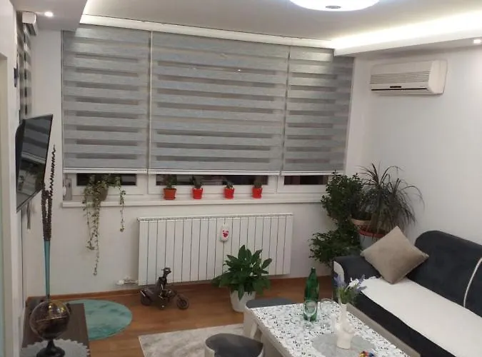 Trosoban Sarajevo, Ilidza Centar * סראייבו