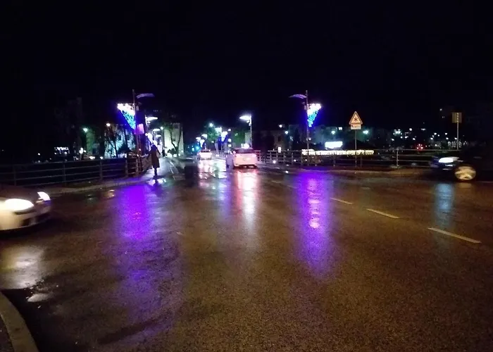 דירה Trosoban Sarajevo, Ilidza Centar *