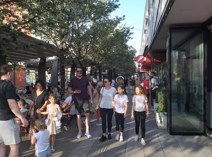 דירה Trosoban Sarajevo, Ilidza Centar *