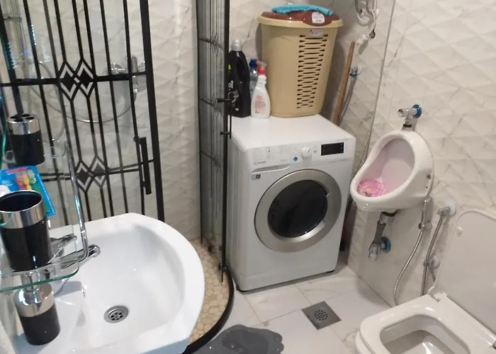 Trosoban Sarajevo, Ilidza Centar * סראייבו