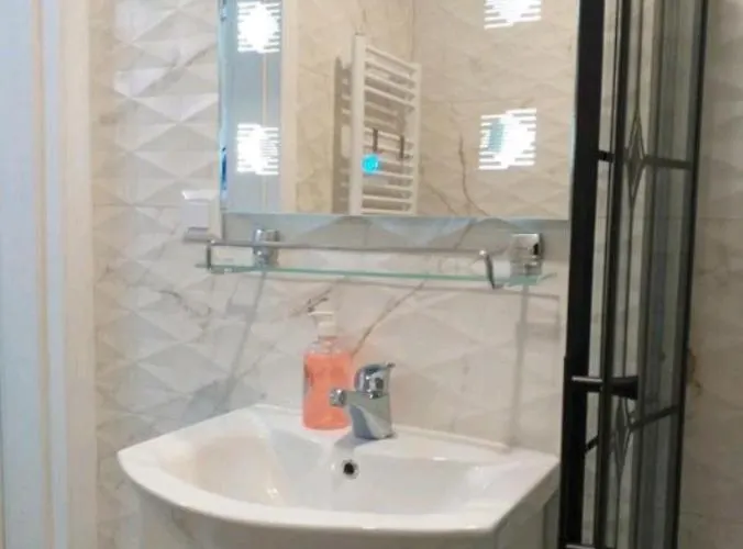 Trosoban Sarajevo, Ilidza Centar *