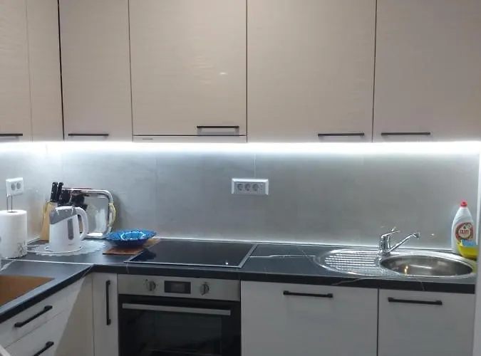 Trosoban Sarajevo, Ilidza Centar סראייבו