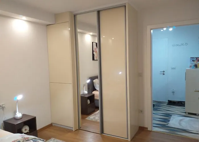 Trosoban Sarajevo, Ilidza Centar דירה