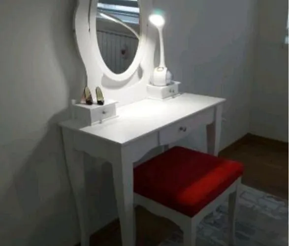 דירה Trosoban Sarajevo, Ilidza Centar סראייבו