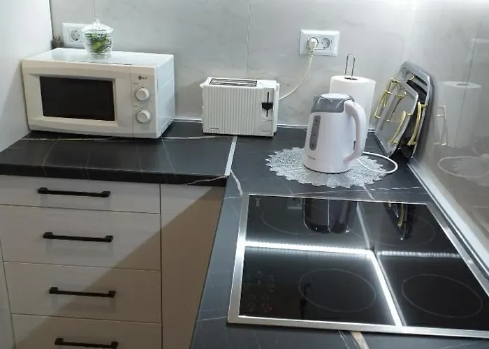 Trosoban Sarajevo, Ilidza Centar סראייבו